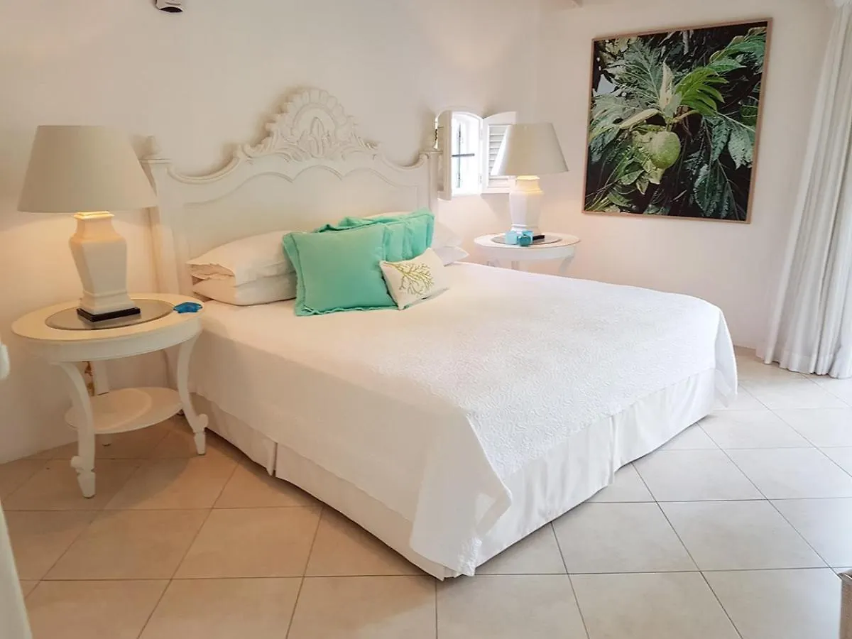 Ocean Blue Luxury Apartment - Beachfront - Glitter Bay 203 Saint James