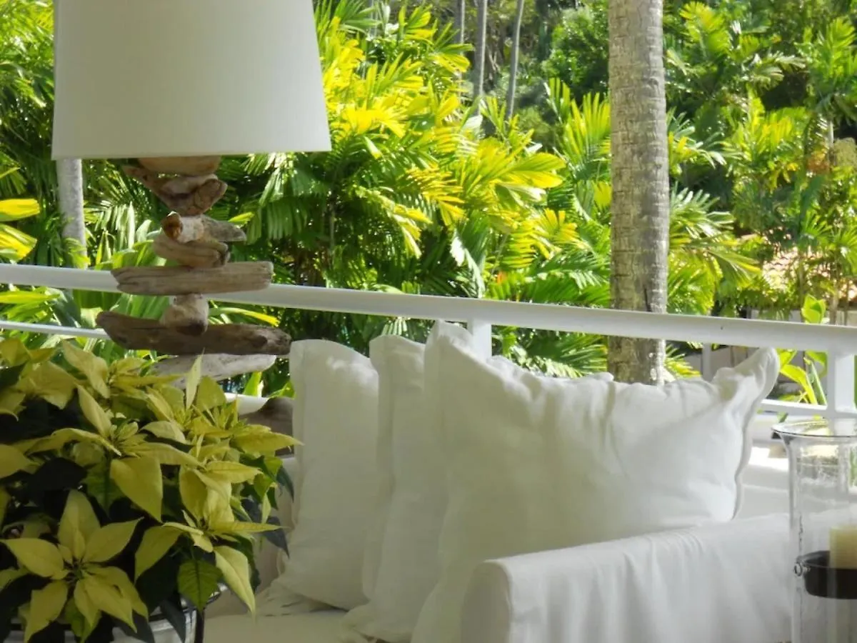 Ocean Blue Luxury Apartment - Beachfront - Glitter Bay 203 Saint James 0*,