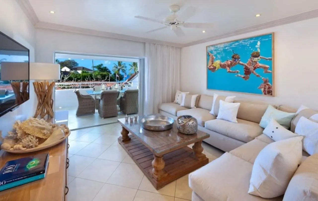 Ocean Blue Luxury Apartment - Beachfront - Glitter Bay 203 Saint James