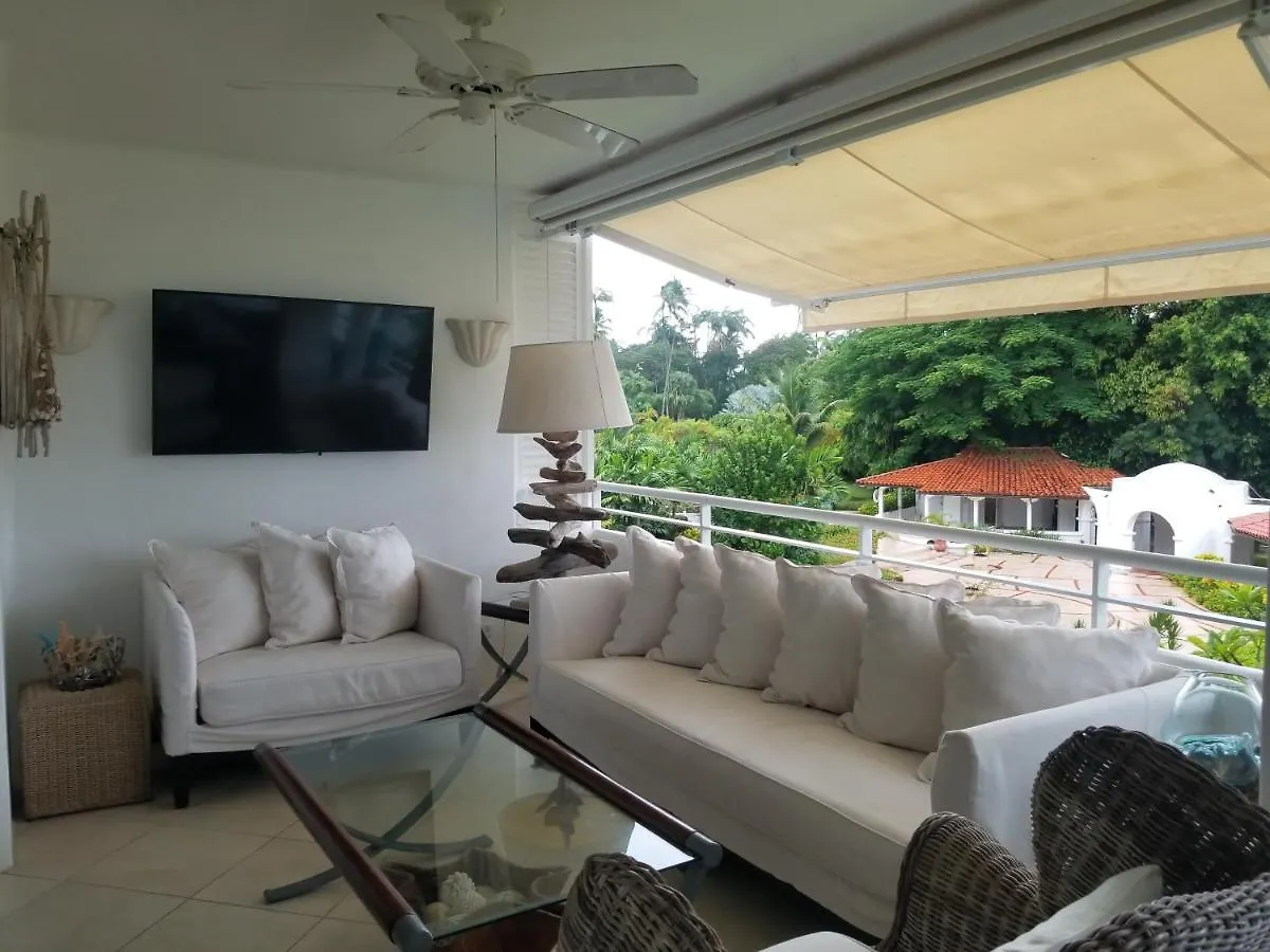 Ocean Blue Luxury Apartment - Beachfront - Glitter Bay 203 Saint James Barbados