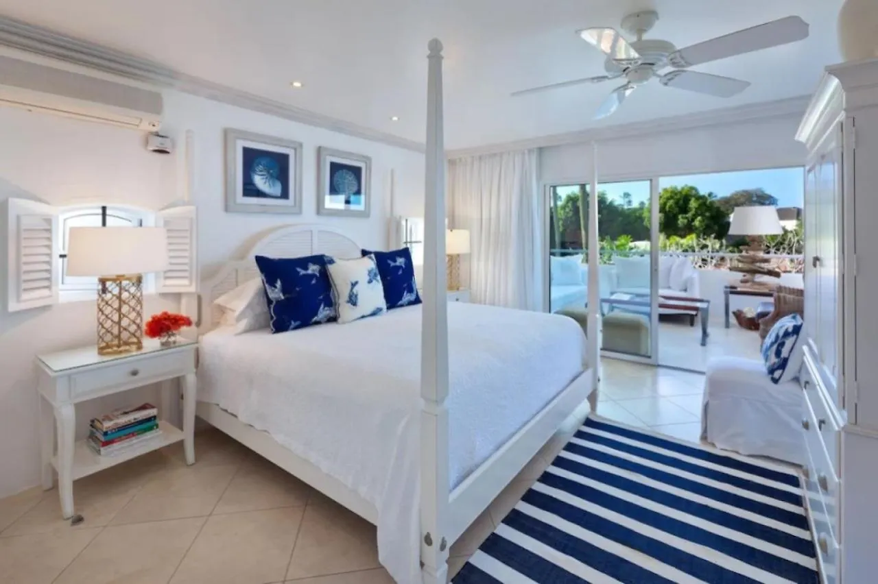 Ocean Blue Luxury Apartment - Beachfront - Glitter Bay 203 Saint James