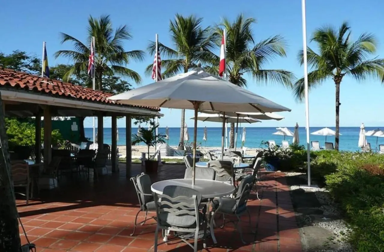 Ocean Blue Luxury Apartment - Beachfront - Glitter Bay 203 Saint James Barbados